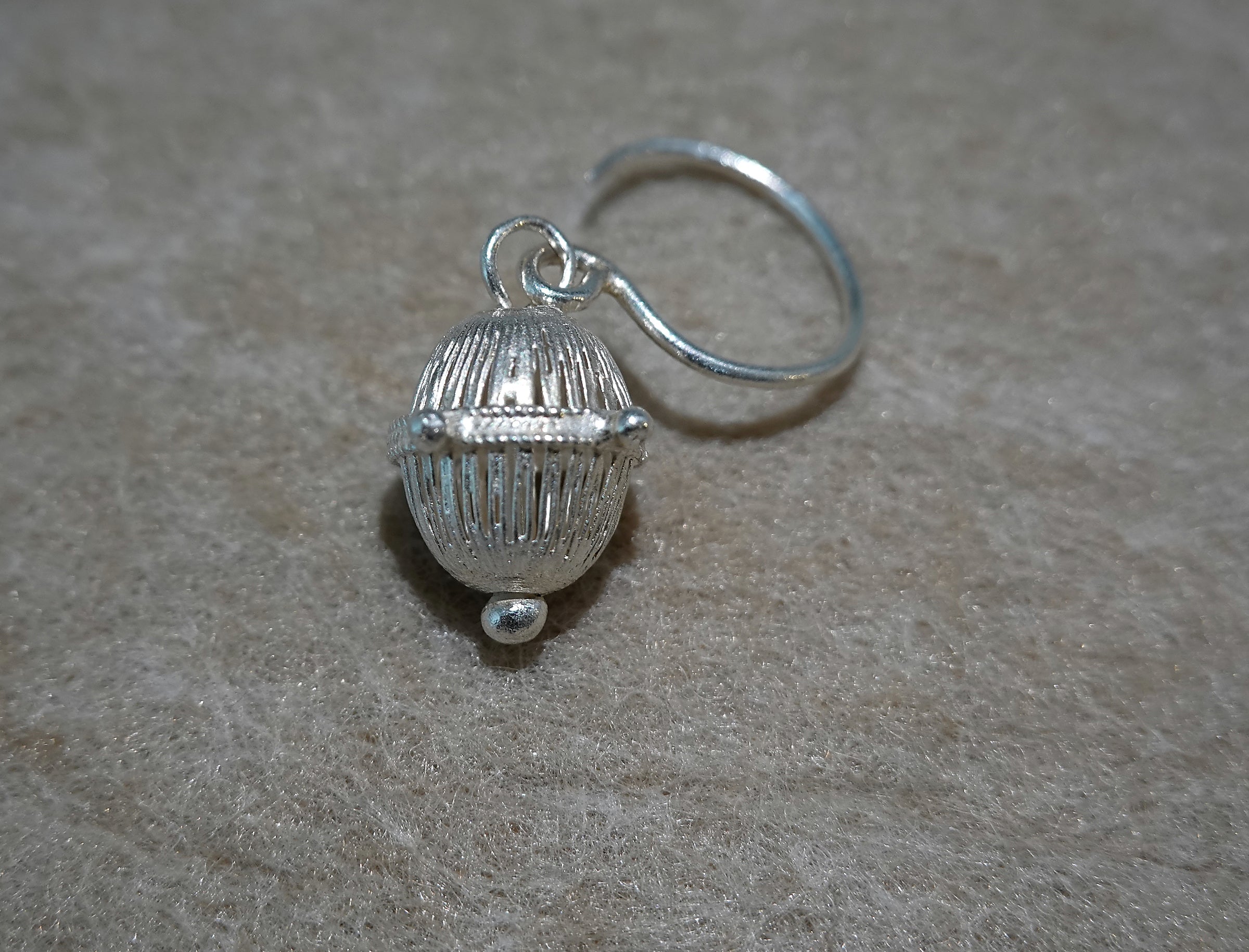 LIOMON handmade S999 silver Lantern Pearl Drop earring with detailed silverwork