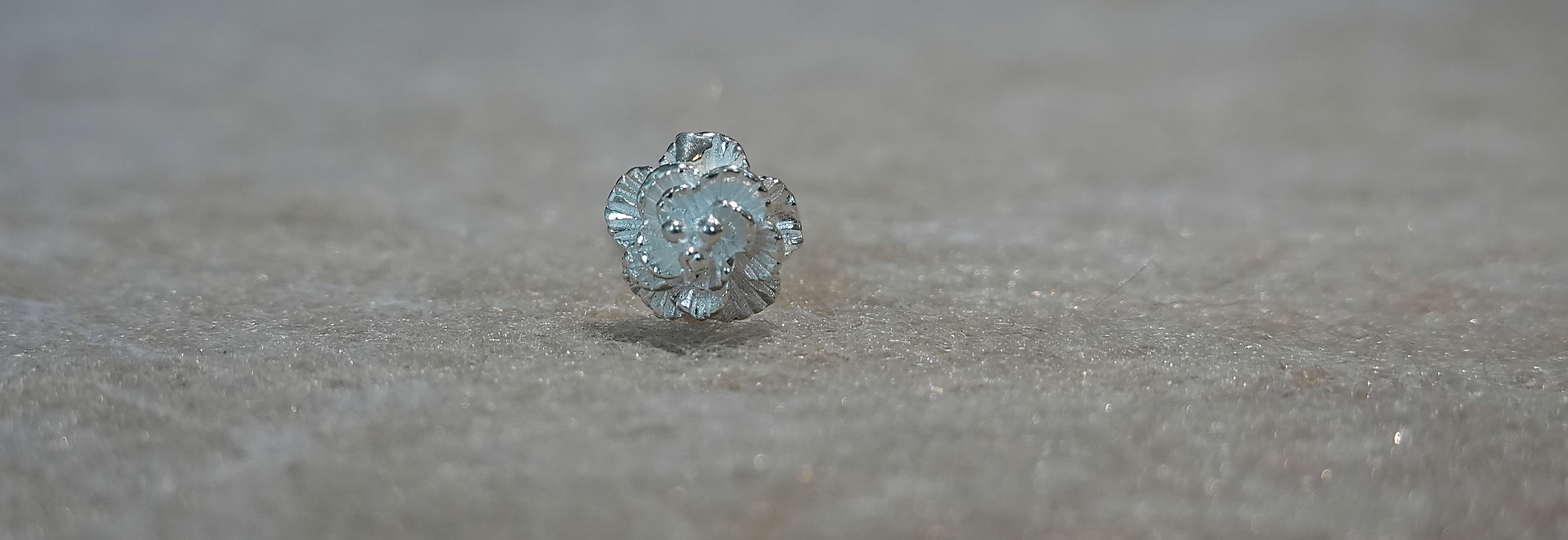 Handmade S999 silver Midnight Rose earring with floral handmade details