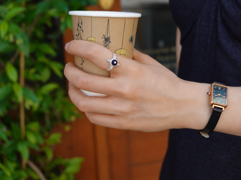 LIOMON Midnight Star silver ring worn in natural everyday styling