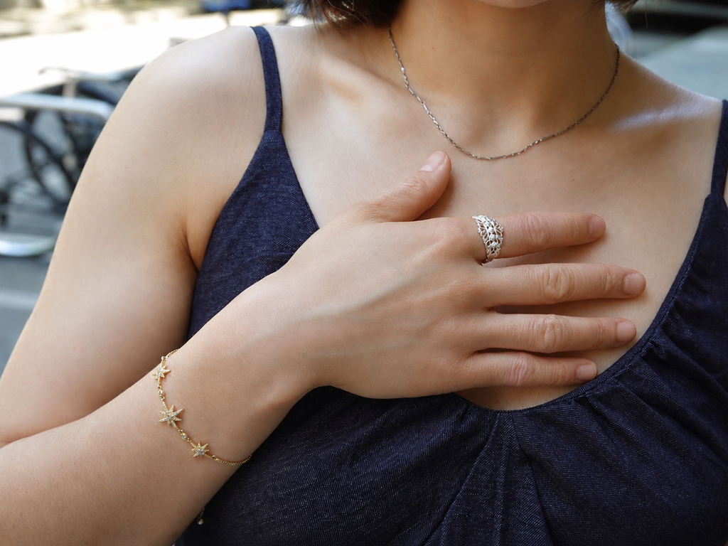 LIOMON Queen’s Crown silver ring worn in natural everyday styling